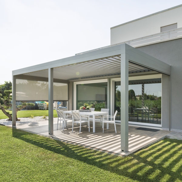 Luxe terrasoverkapping met screens