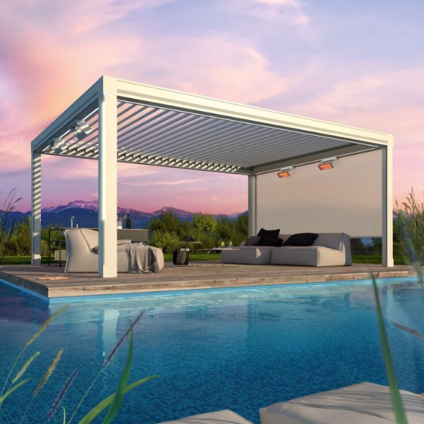 Prachtige terrasoverkapping in het wit