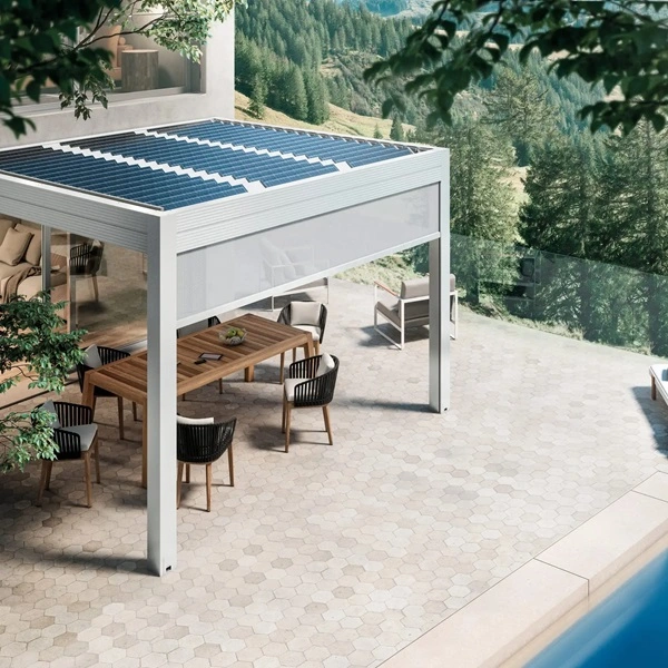 Lamellen overkapping met zonnepanelen