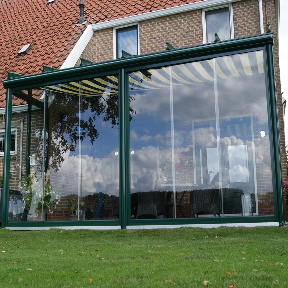 Realisatie Oldeboorn Veldman Zonwering Terrazza Sempra glazen overkapping