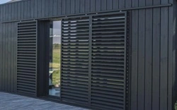 Houten schuifluiken Houten schuifluiken