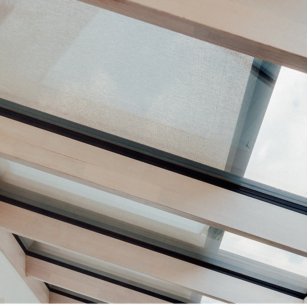 Serrezonwering VZ 720 bij glazen dak met houten frames