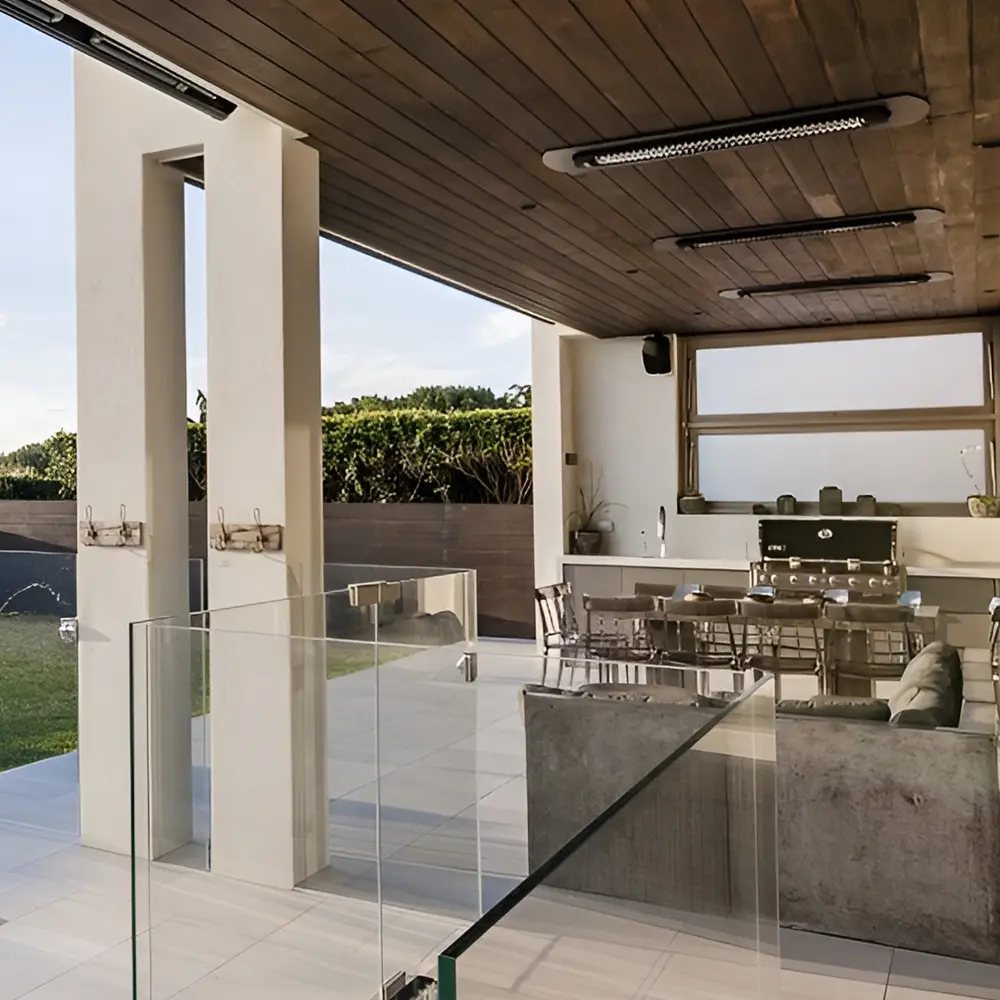 Tungsten Smart-Heat elektrische heaters boven buitenkeuken