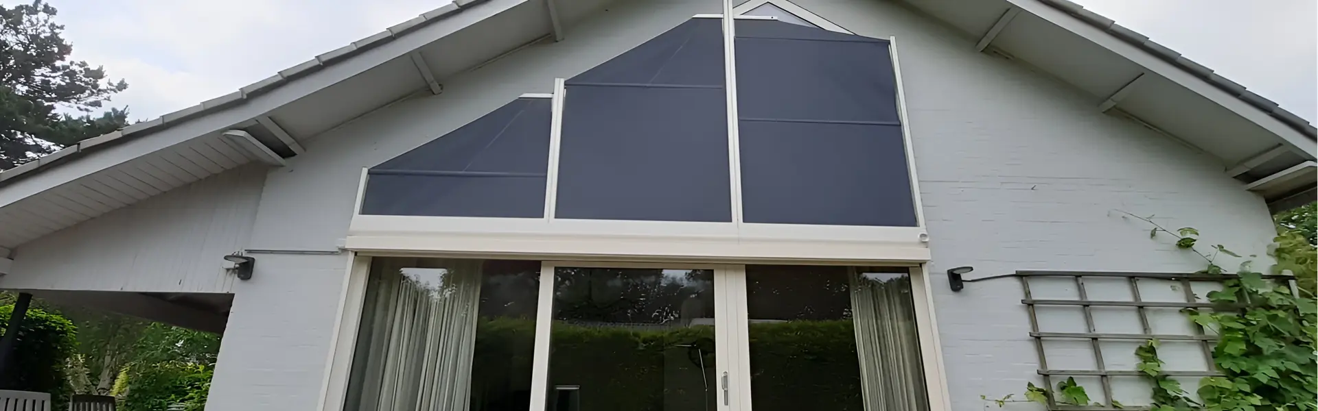 Schuine zonwering project Veldman Zonwering in Sint-Michielsgestel Schuine zonwering project Veldman Zonwering in Sint-Michielsgestel