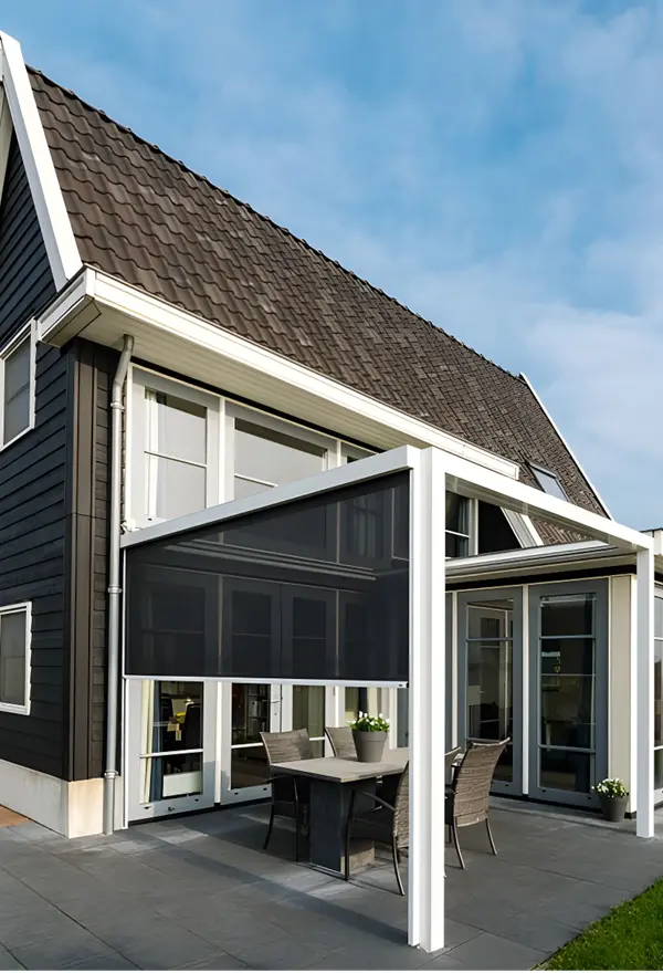 Screens in overkapping project Giethoorn Screens in overkapping project Giethoorn