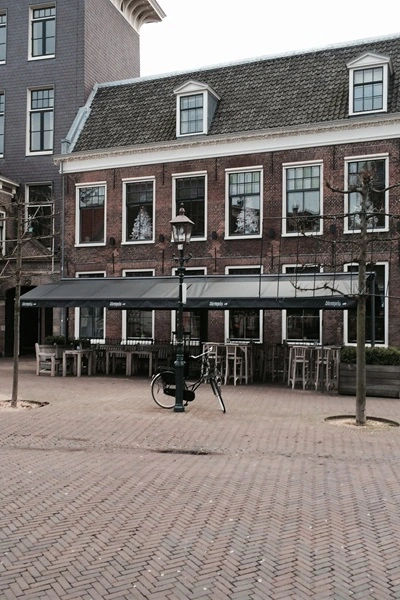 Horecaterras met Gastro Sunrain zon- en regenwering Horecaterras met Gastro Sunrain zon- en regenwering