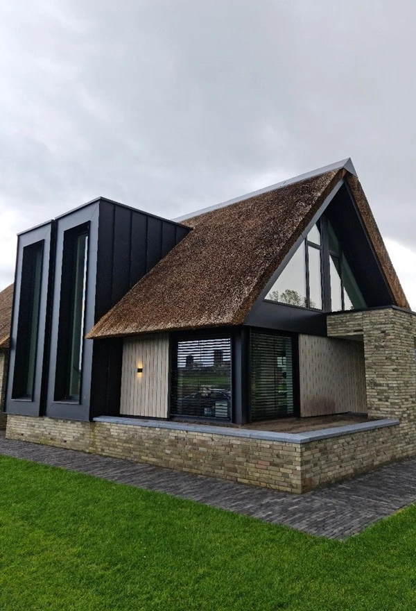 Project buitenjaloezie in Broek Veldman Zonwering Project buitenjaloezie in Broek Veldman Zonwering