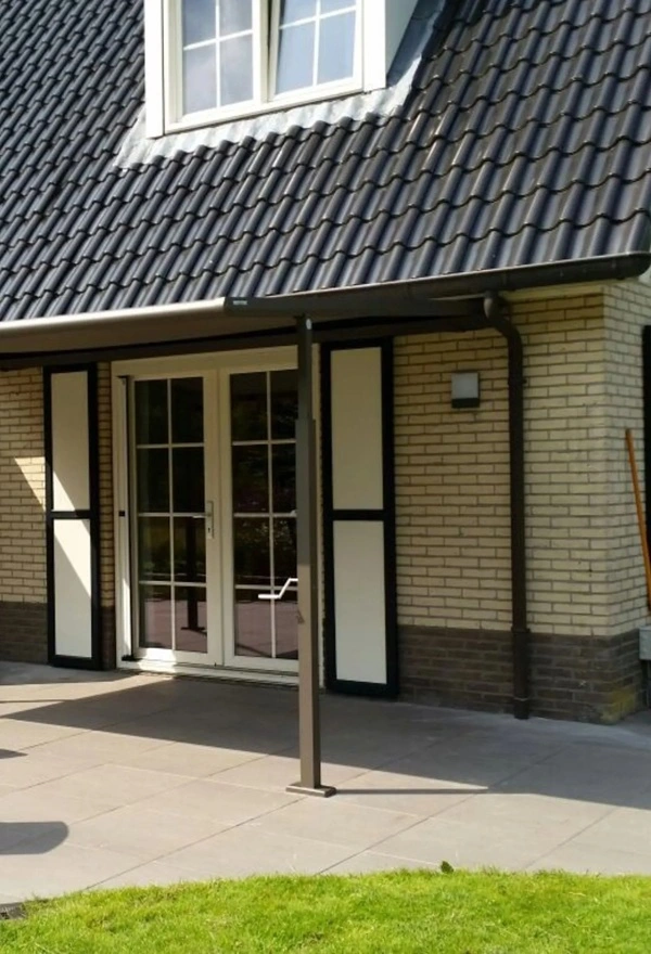 Project van Veldman Zonwering textieloverkapping boven terras in Heerenveen Project van Veldman Zonwering textieloverkapping boven terras in Heerenveen