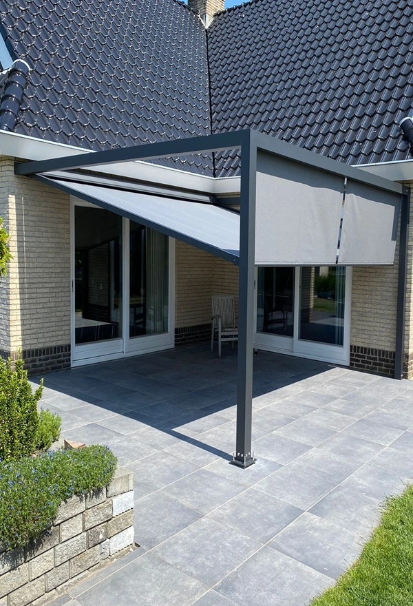 Project van Veldman Zonwering vrijstaande textieloverkapping in Lemmer Project van Veldman Zonwering vrijstaande textieloverkapping in Lemmer