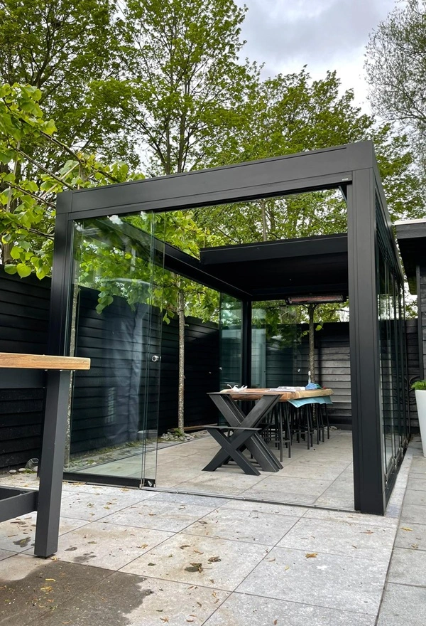 Een lamellen tuinkamer in Amsterdam stijlvol project van Veldman Zonwering Een lamellen tuinkamer in Amsterdam stijlvol project van Veldman Zonwering