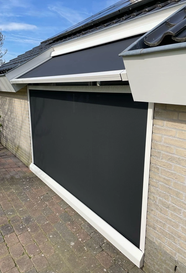 Veldman Zonwering serrezonwering bij woning in Joure Veldman Zonwering serrezonwering bij woning in Joure